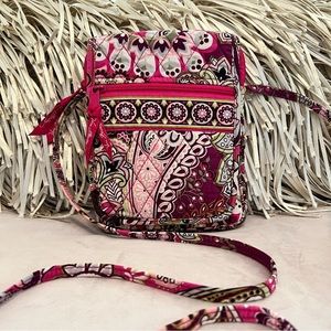 VERA BRADLEY Very Berry Paisley Velcro Mini Hipster Crossbody Pink Purple Travel